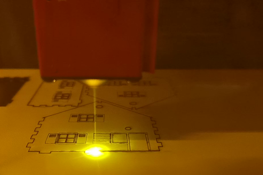 LaserHuette1
